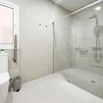 Apartmán New, Center And By 10tosea *